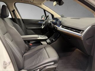 BMW 218 i Active Tourer Luxury Line 1.5 100kW