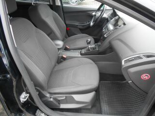 Ford Focus Titanium 1.5 88кВ