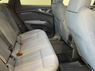 Audi Q4 e-tron 50 Quattro 77kW