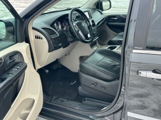 Lancia Voyager STOW&GO Exclusive Edition 2.8 CRD 120kW