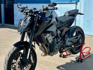 KTM 790 Duke