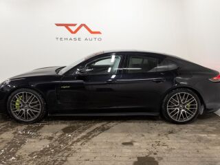 Porsche Panamera 4S E-HYBRID 324кВ
