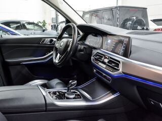 BMW X5 3.0 V6 NOVC-HEV 210kW