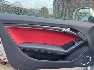 Audi S5 4.2 260кВ