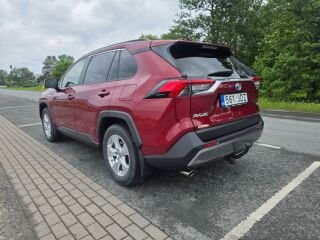 Toyota RAV4 2.5 131kW