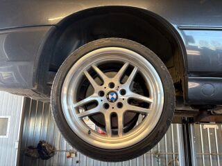 BMW 840 4.0 V8 M60B40 210кВ