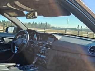 Mercedes-Benz C 220 W204 2.1 125kW