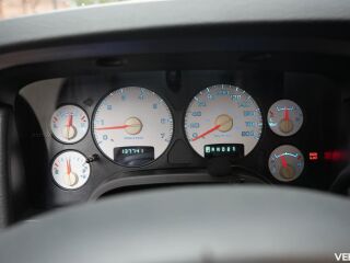 Dodge RAM 1500 LARAMIE 5.7 V8 HEMI 257kW