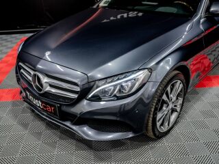 Mercedes-Benz C 350 Avantgrade 2.0 205kW