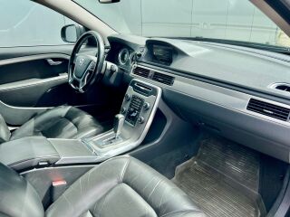 Volvo V70 Summum 2.0 D3 120kW