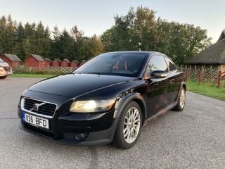 Volvo C30 2.4 I5 D5 132кВ