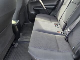 Toyota RAV4 2.5 114kW