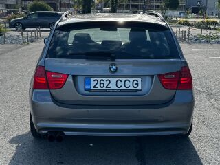 BMW 330 Touring LCI 3.0 R6 200kW
