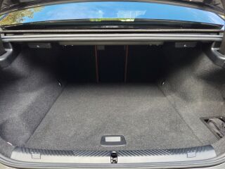 BMW i5 eDrive40 250кВ