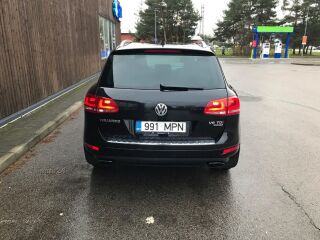 Volkswagen Touareg 3.0 TDI V6 180кВ