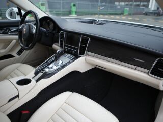 Porsche Panamera 970.2 Turbo Facelift 4.8 V8 Bi-turbo 382kW