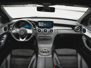 Mercedes-Benz C 220 Amg-Pakett 2.0 143kW