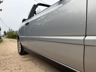 Volkswagen Golf 1.6 74kW