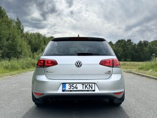Volkswagen Golf 1.4 TSI 103kW