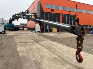 Mercedes-Benz Arocs 3258 8x4 425kW