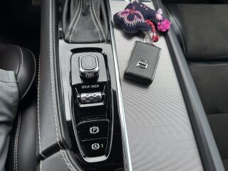 Volvo XC90 R-Design 2.0 173kW
