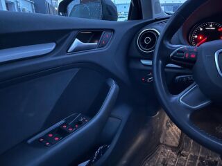 Audi A3 Quattro SportBack 2.0 R4 TDI 135кВ