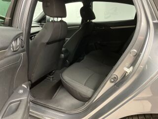 Honda Civic Elegance 1.0 95kW