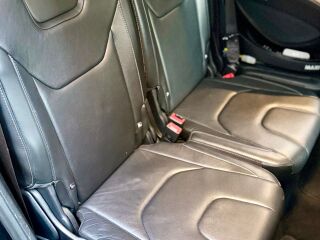 Ford S-MAX 2.0 155kW