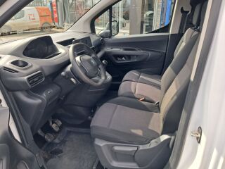 Peugeot Partner L1 2.0t Pro 1.5 BlueHDi 75 56kW