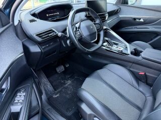 Peugeot 5008 Allure Pack BlueHDi 130 1.5 96kW