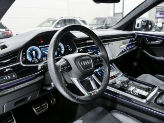 Audi Q8 55 TFSI E S-Line Quattro 3.0 280kW