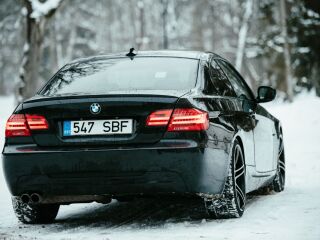 BMW 325 Individual M-pakett 3.0 150кВ