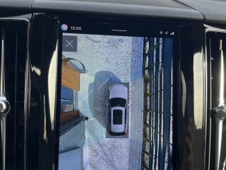 Volvo XC60 MY22 Facelift Recharge Plug-In Hybrid 2.0 R4 T6 186kW
