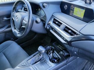 Lexus UX 250h 2.0 112kW