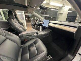 Tesla Model Y Long Range Dual AWD 378kW 153kW
