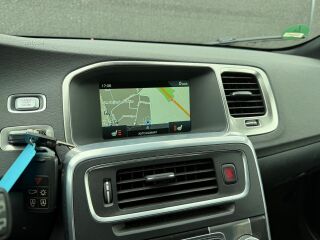 Volvo V60 R-Design Twin Engine 2.4 D5 120kW