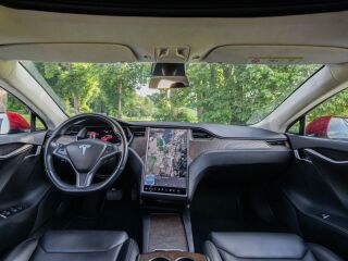 Tesla Model S Dual Motor 386kW 158kW