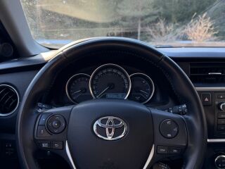 Toyota Auris 1.6 97kW
