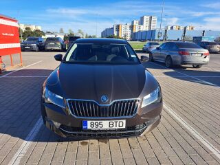 Skoda Superb Ambition 1.4 110kW