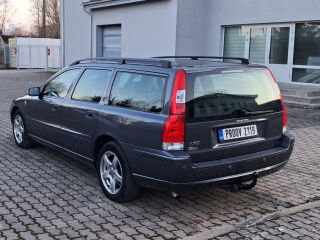Volvo V70 D5 120kW