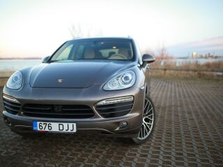 Porsche Cayenne S 4.8 V8 294кВ