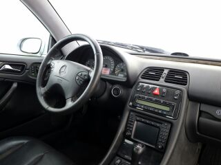Mercedes-Benz CLK 320 Avantgarde LPG ATM 3.2 160kW