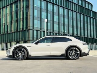 Porsche Taycan 4 Cross Turismo FL 320kW