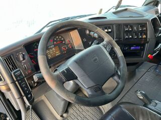 Volvo FH16 700 6x4 515кВ