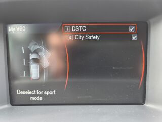 Volvo V60 Summum AWD Plug-In Hybrid Ice White 2.4 D5 158kW
