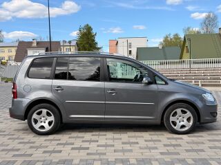 Volkswagen Touran 2.0 125kW