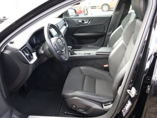 Volvo V60 MOMENTUM 2.0 R4 110kW