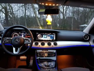 Mercedes-Benz E 200 2.0 110kW