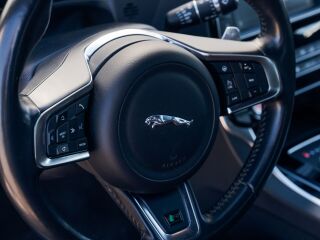 Jaguar XE R-sport 2.0 132кВ
