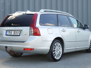 Volvo V50 Facelift Summum 2.0 100кВ